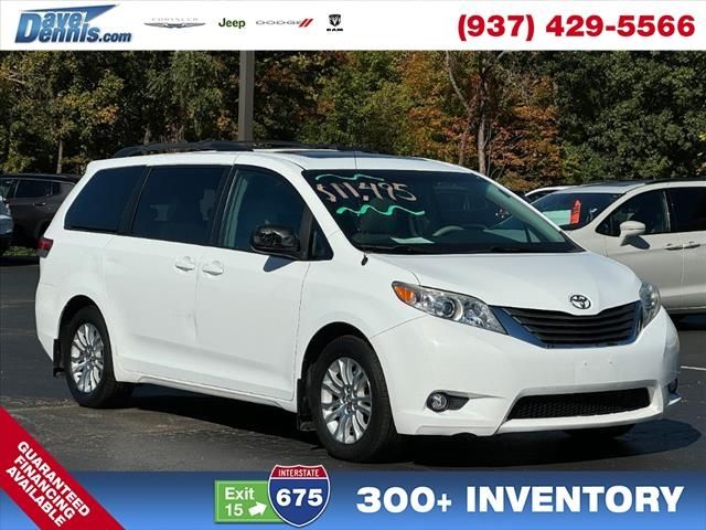 2013 Toyota Sienna 