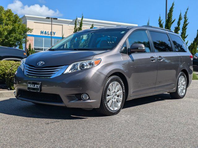 2013 Toyota Sienna XLE