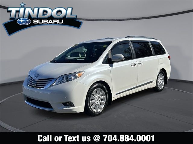 2013 Toyota Sienna 