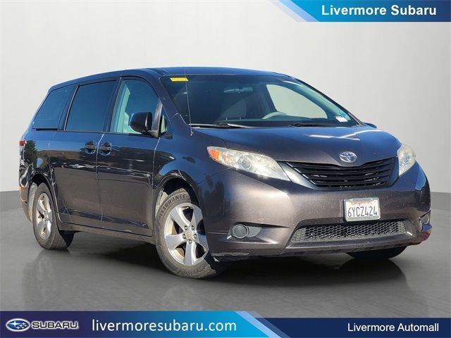 2013 Toyota Sienna L