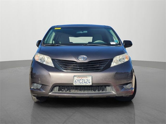 2013 Toyota Sienna L