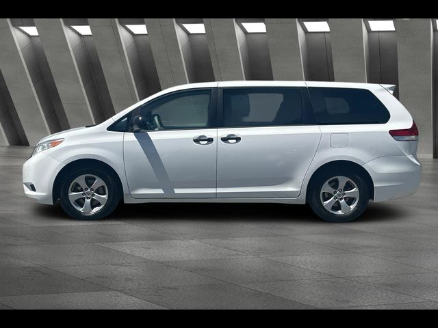 2013 Toyota Sienna L