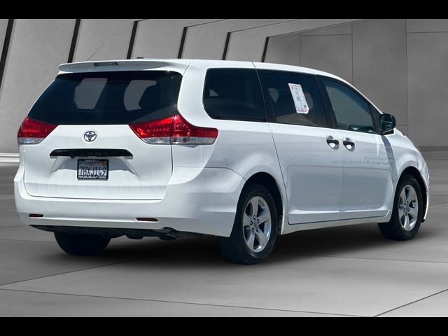 2013 Toyota Sienna L