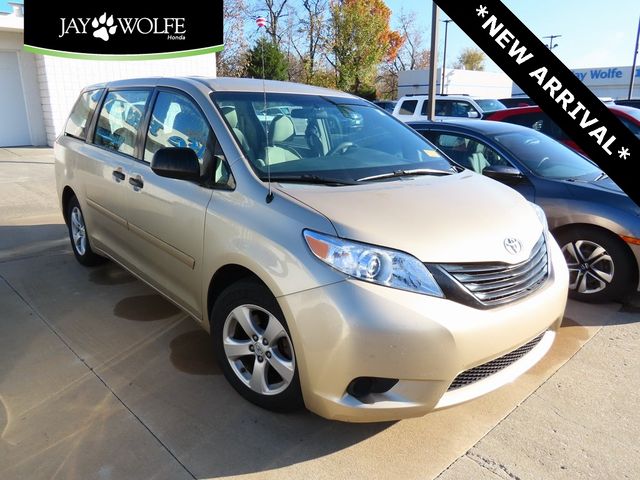 2013 Toyota Sienna L