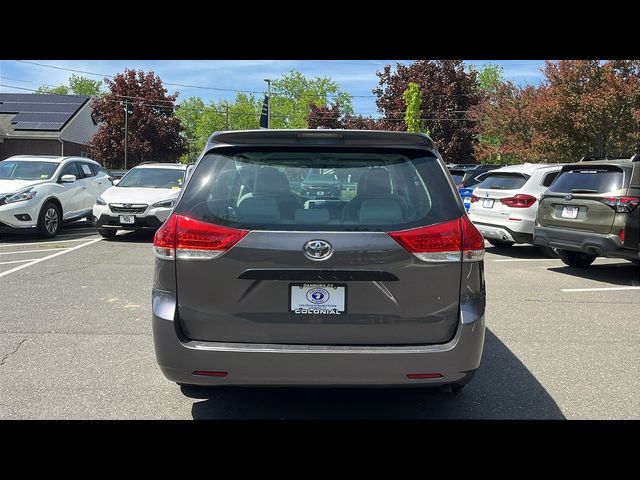 2013 Toyota Sienna L