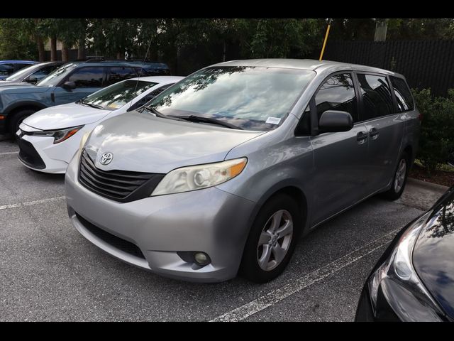 2013 Toyota Sienna L