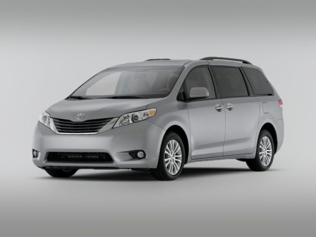 2013 Toyota Sienna L