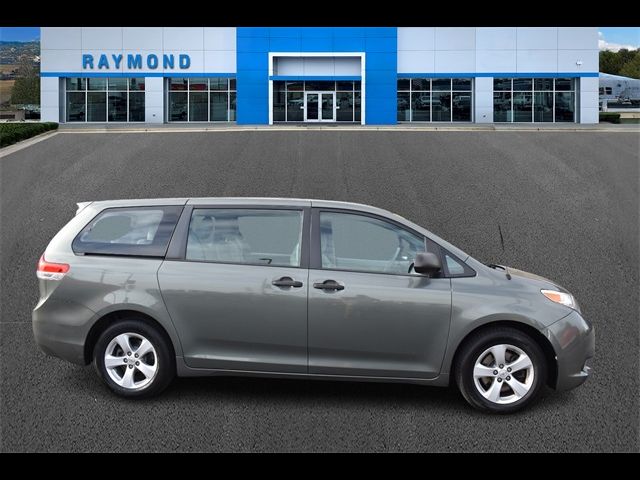 2013 Toyota Sienna L