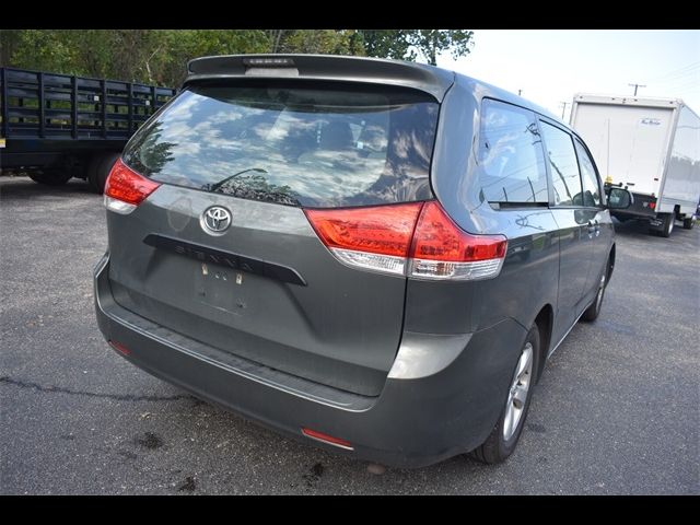 2013 Toyota Sienna L