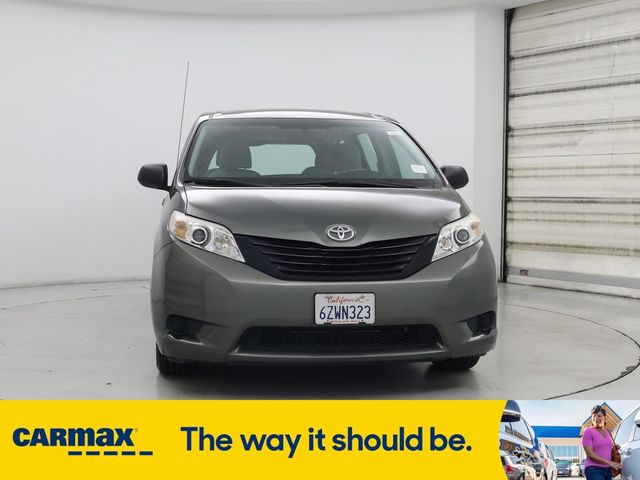 2013 Toyota Sienna L