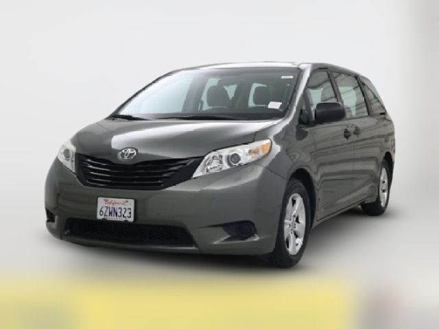 2013 Toyota Sienna L