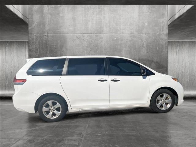 2013 Toyota Sienna L