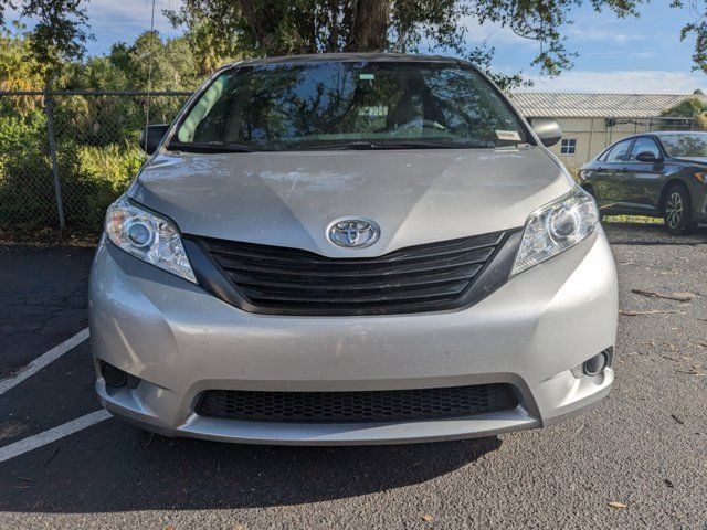 2013 Toyota Sienna L