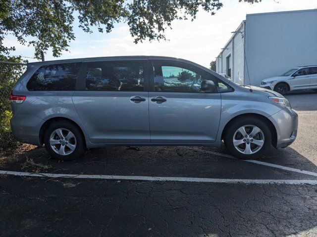 2013 Toyota Sienna L