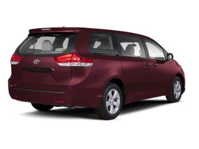 2013 Toyota Sienna L