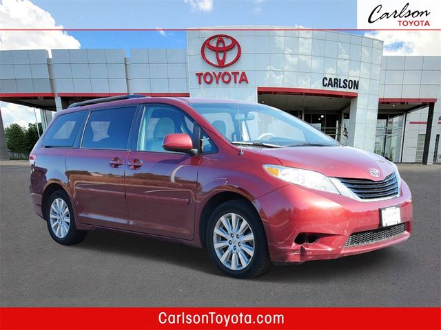 2013 Toyota Sienna LE