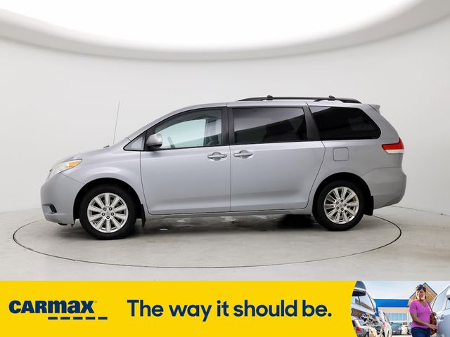 2013 Toyota Sienna LE