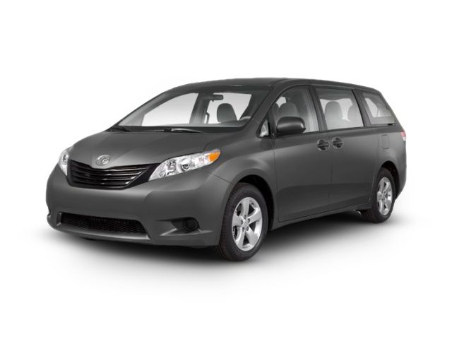 2013 Toyota Sienna LE