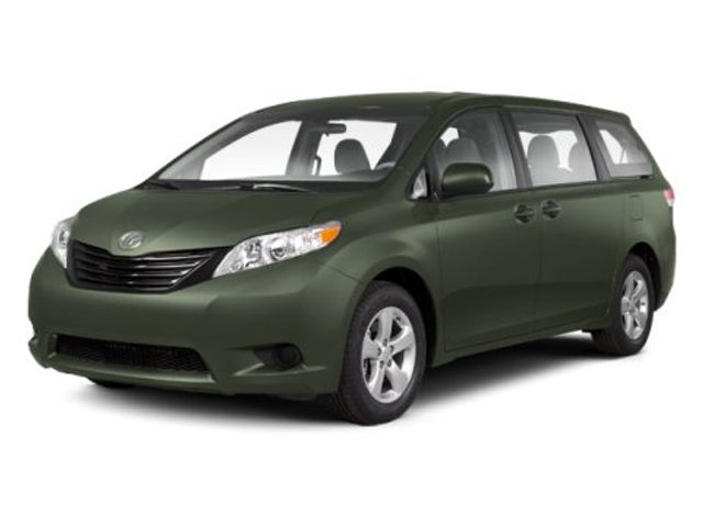 2013 Toyota Sienna LE