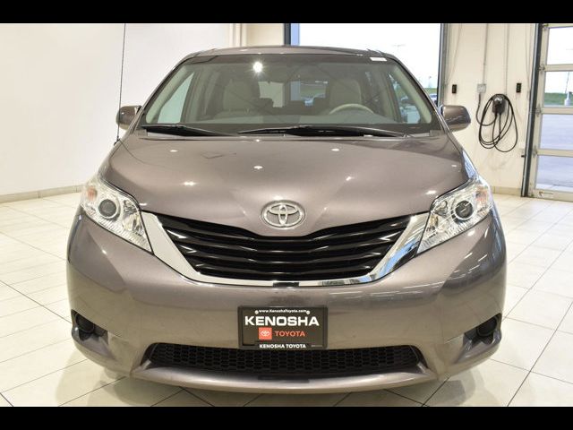 2013 Toyota Sienna LE