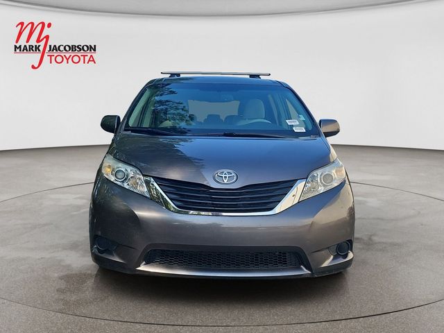 2013 Toyota Sienna LE
