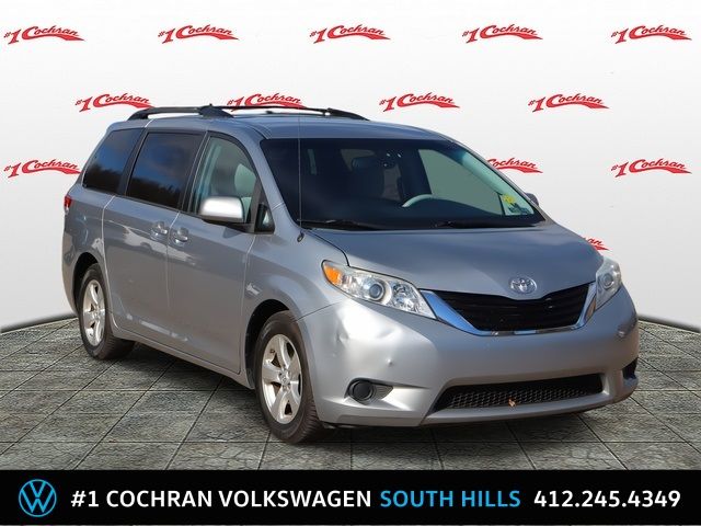 2013 Toyota Sienna LE