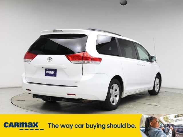 2013 Toyota Sienna LE