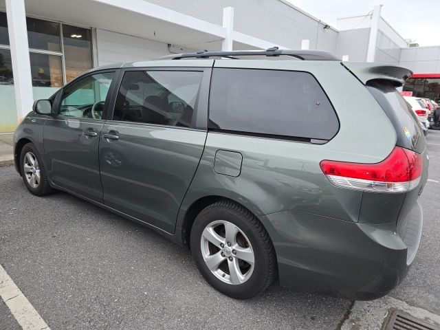 2013 Toyota Sienna 