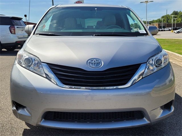 2013 Toyota Sienna LE