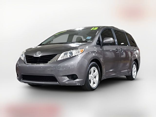 2013 Toyota Sienna LE