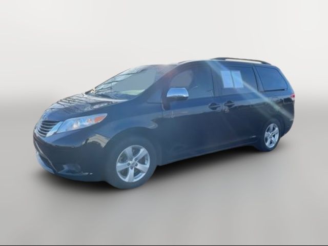 2013 Toyota Sienna LE