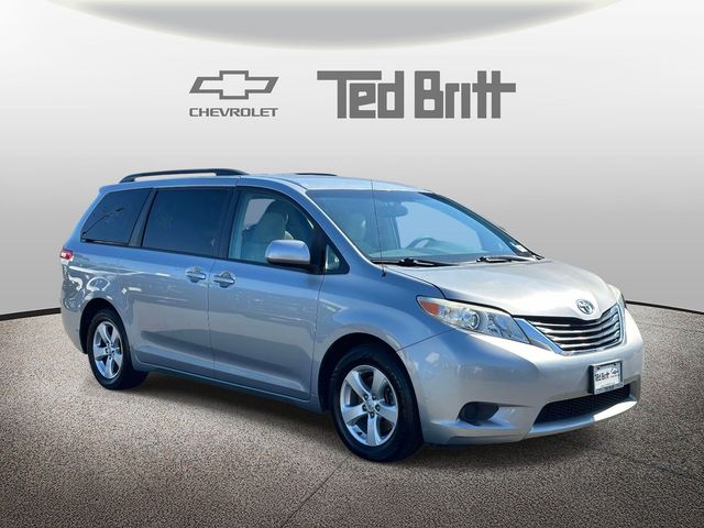 2013 Toyota Sienna LE
