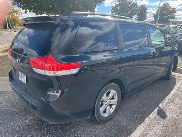 2013 Toyota Sienna 