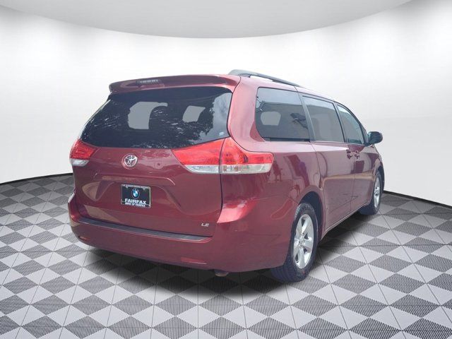 2013 Toyota Sienna LE