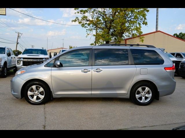 2013 Toyota Sienna 