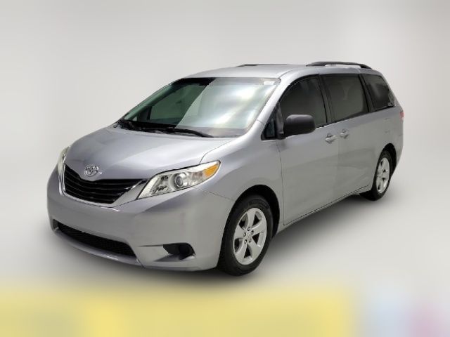 2013 Toyota Sienna LE