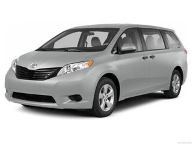 2013 Toyota Sienna LE