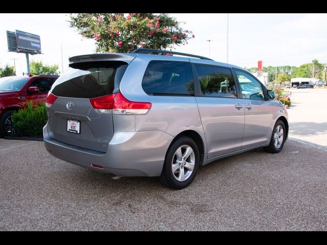 2013 Toyota Sienna 