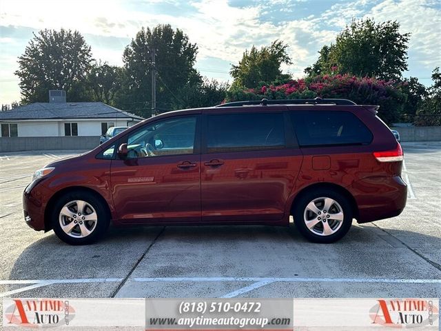 2013 Toyota Sienna 