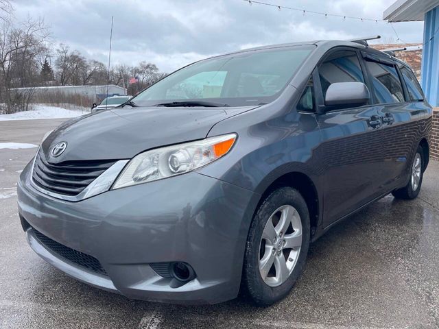 2013 Toyota Sienna 
