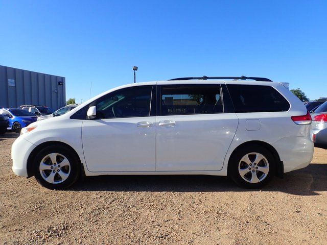 2013 Toyota Sienna LE