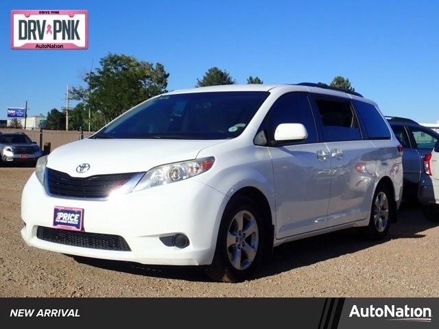 2013 Toyota Sienna LE