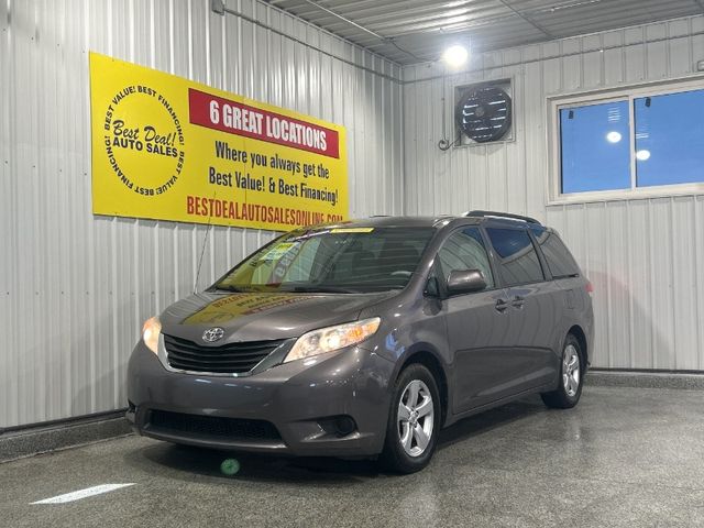 2013 Toyota Sienna 