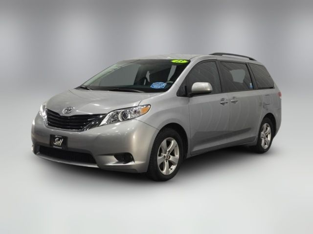 2013 Toyota Sienna LE Auto Access Seat