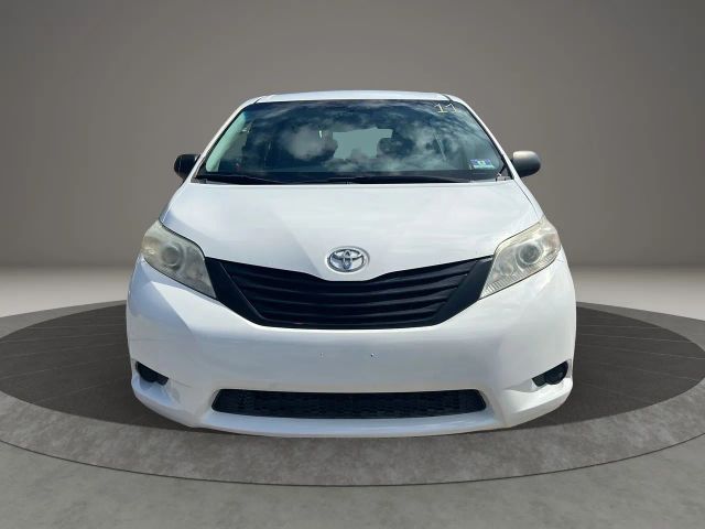 2013 Toyota Sienna L