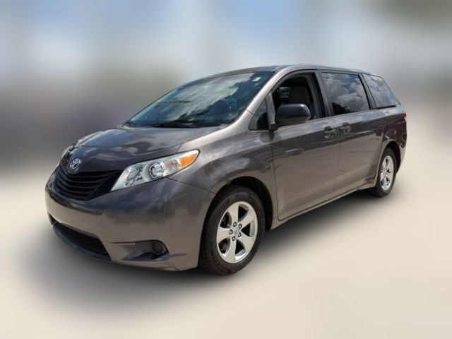 2013 Toyota Sienna L