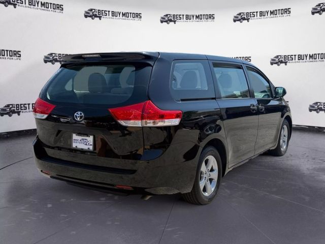 2013 Toyota Sienna L