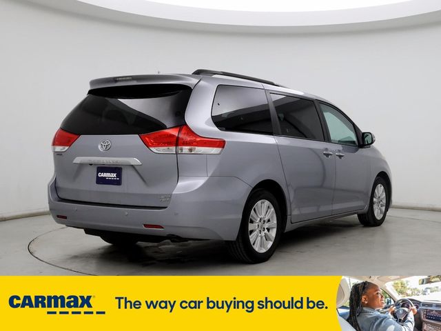 2013 Toyota Sienna 
