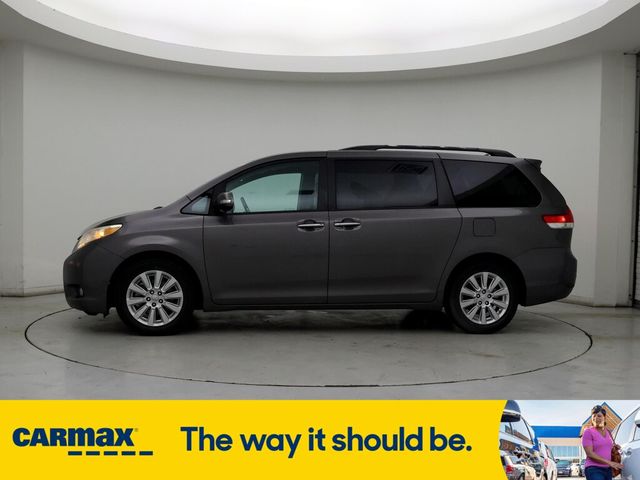 2013 Toyota Sienna 