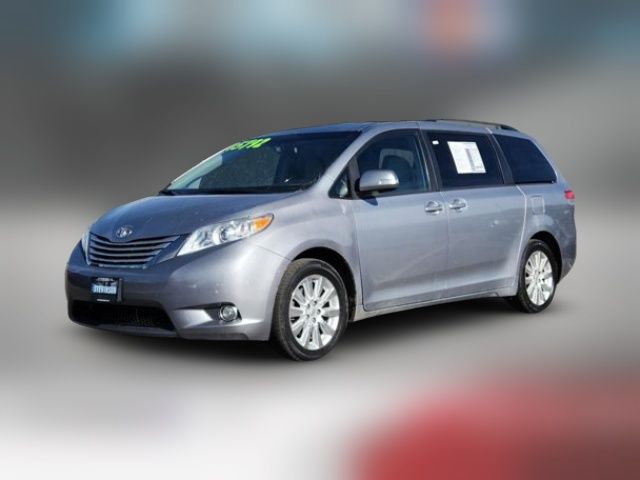 2013 Toyota Sienna 